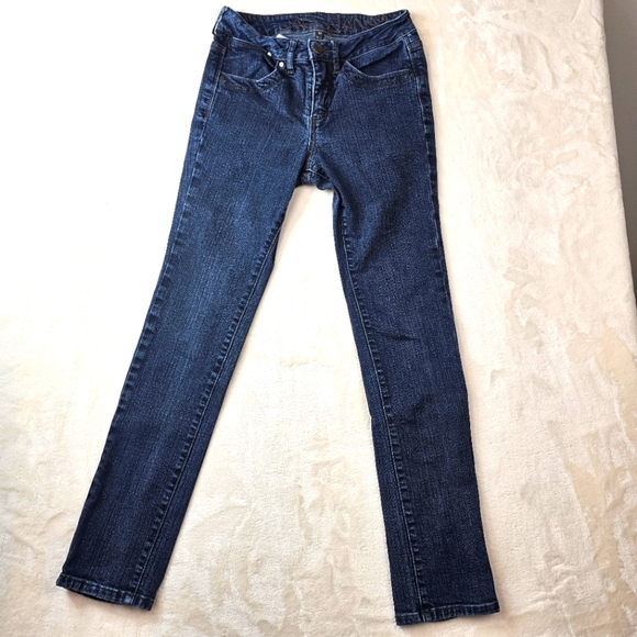 Jag Jeans Women’s 2P Petite Western Glove Works Medium Blue Wash CA 058 - Picture 1 of 12